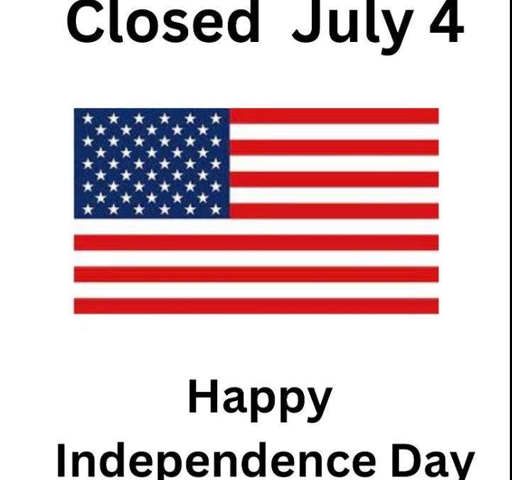 American flag with text saying library is closed July 4.